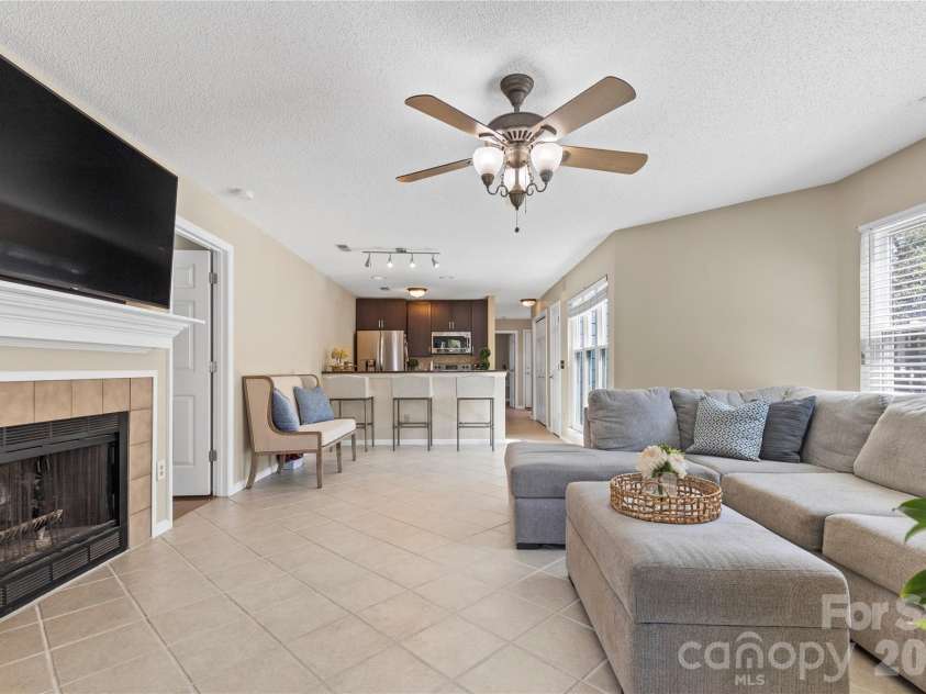 719 Southwest Drive, Davidson, NC 28036.  MLS# CAR4373406, YatesRealty ID 28209. 