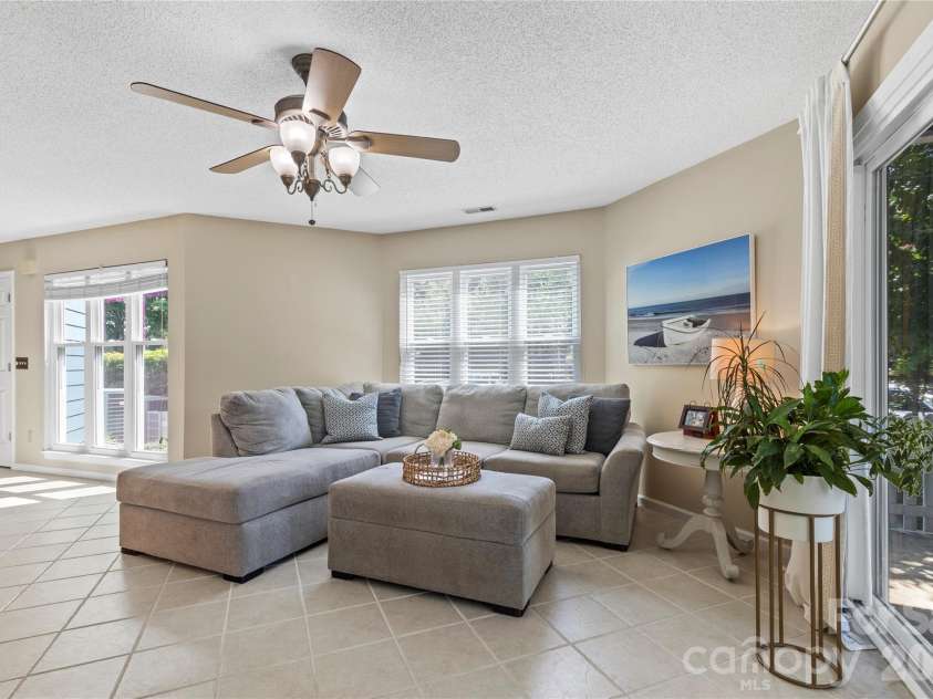 719 Southwest Drive, Davidson, NC 28036.  MLS# CAR4373406, YatesRealty ID 28209. 