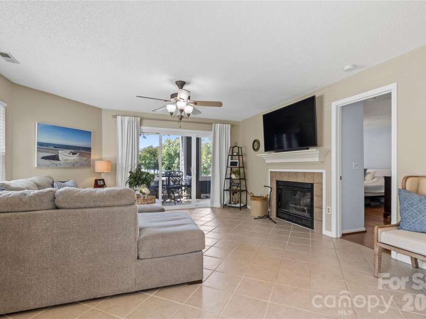 719 Southwest Drive, Davidson, NC 28036.  MLS# CAR4373406, YatesRealty ID 28209. 