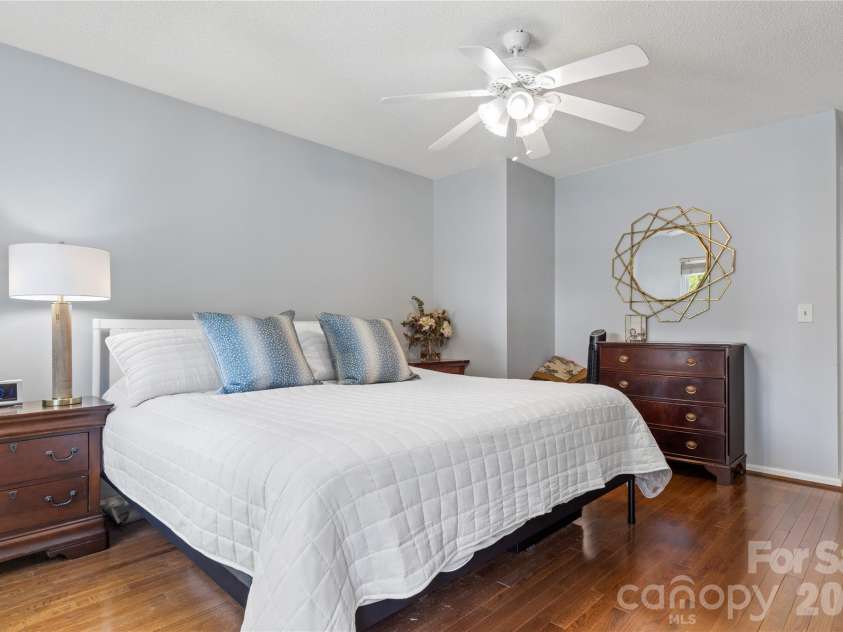 719 Southwest Drive, Davidson, NC 28036.  MLS# CAR4373406, YatesRealty ID 28209. 