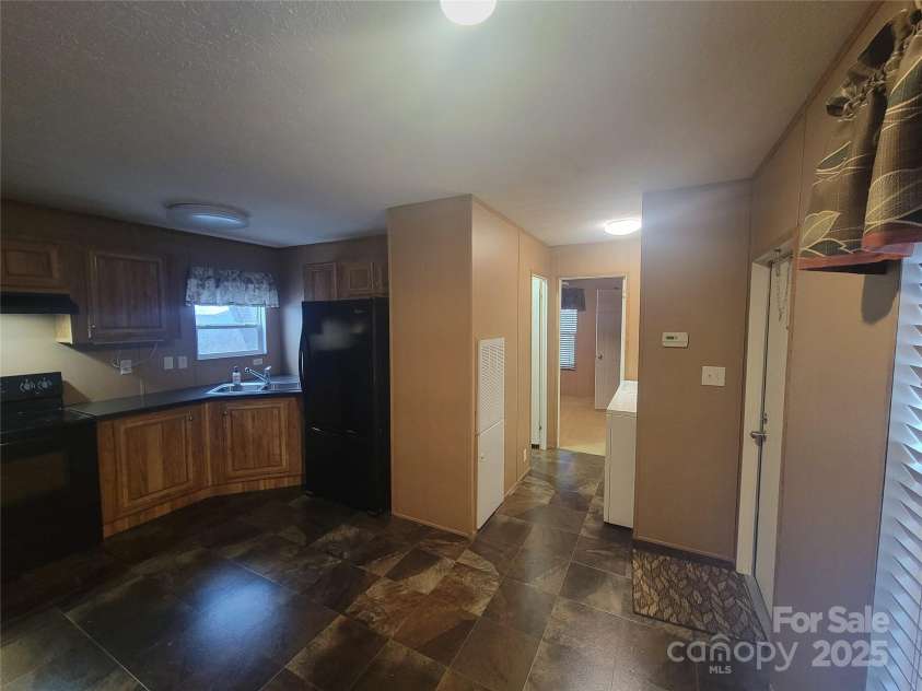 141 Pike Point, Waynesville, NC 28785.  MLS# CAR4320489, YatesRealty ID 2821. 