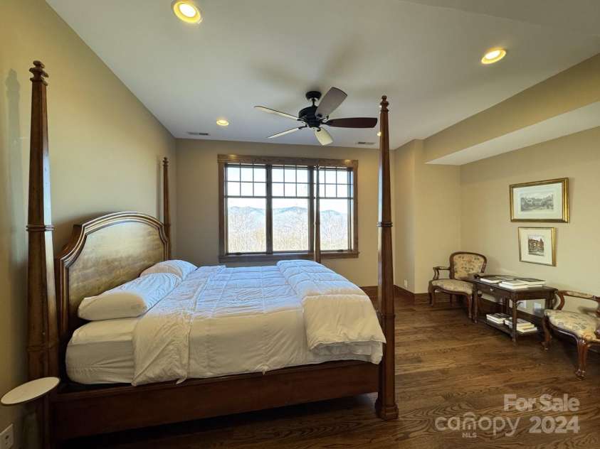 61 Ridgeline Way, Sylva, NC 28779.  MLS# CAR4205940, YatesRealty ID 2821. 