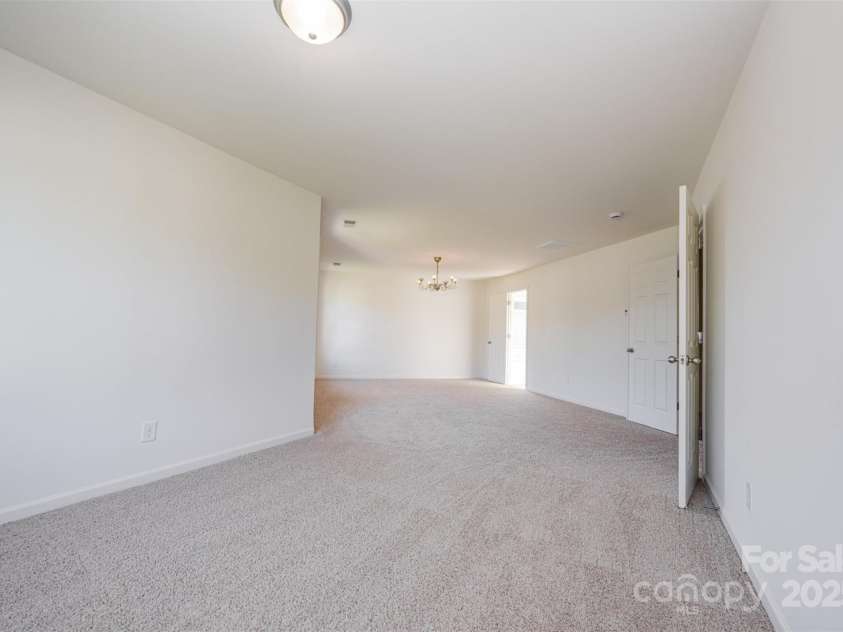 2206 Kingstree Drive, Monroe, NC 28112.  MLS# CAR4285472, YatesRealty ID 28211. 