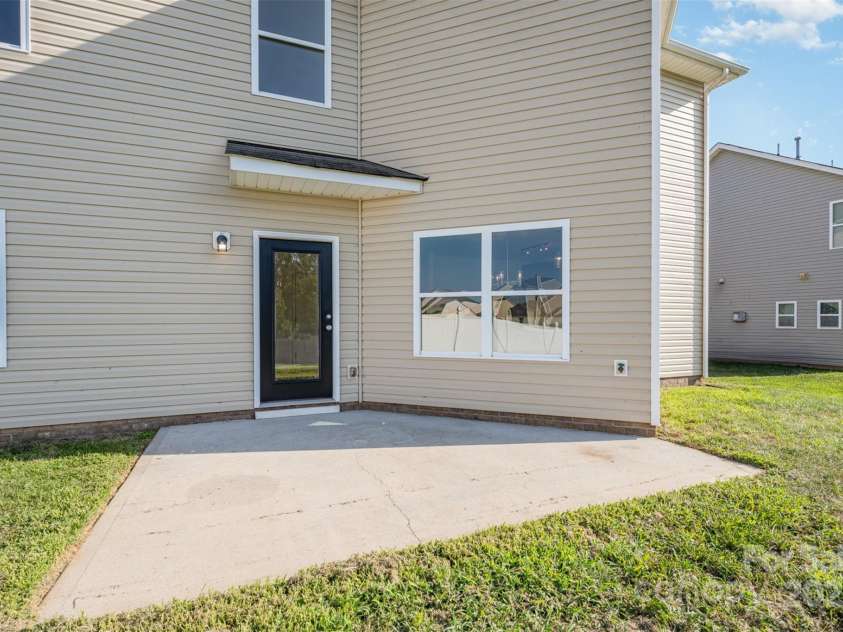 2206 Kingstree Drive, Monroe, NC 28112.  MLS# CAR4285472, YatesRealty ID 28211. 