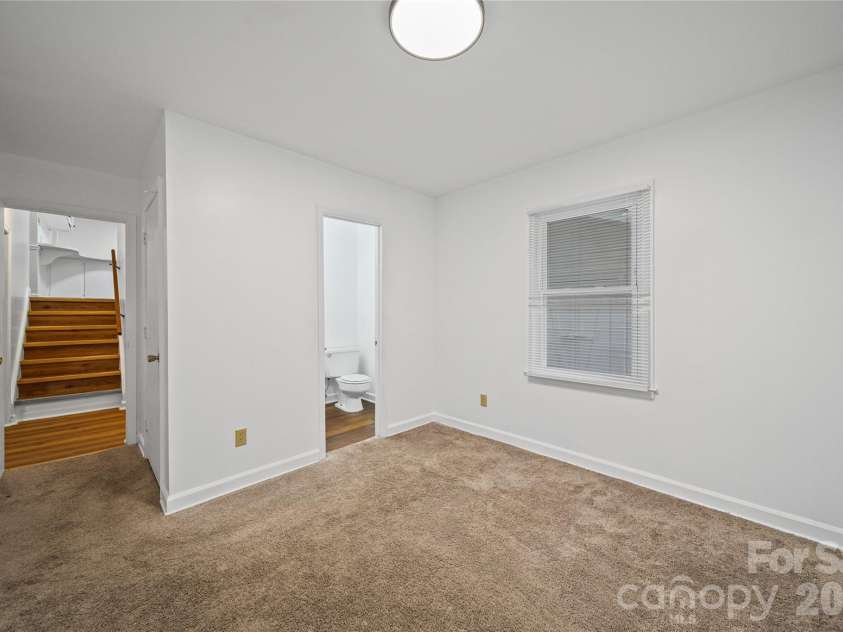 6126 Eagle Peak Drive, Charlotte, NC 28214.  MLS# CAR4376554, YatesRealty ID 28212. 4th Bed Room/Primary Bed