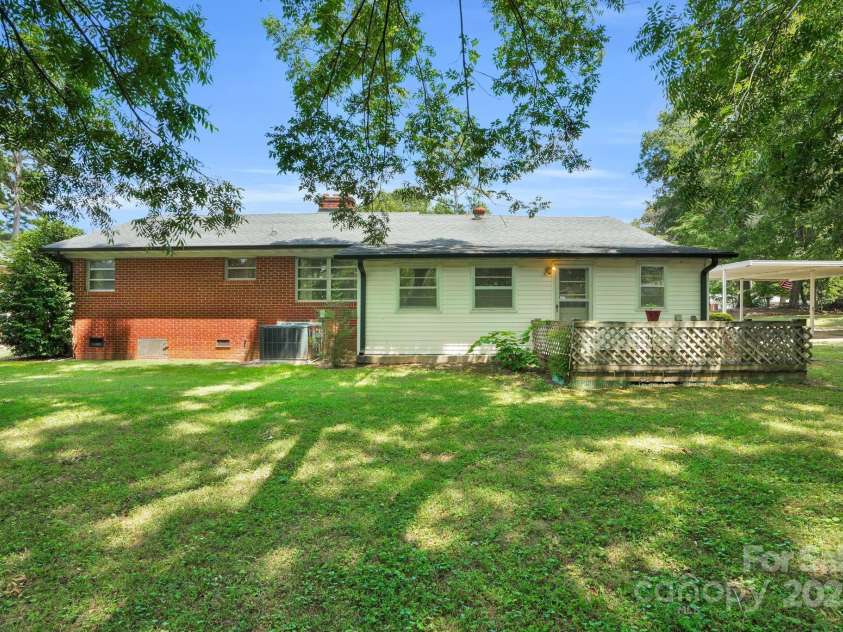 310 Culpepper Street, Monroe, NC 28112.  MLS# CAR4280006, YatesRealty ID 28213. 