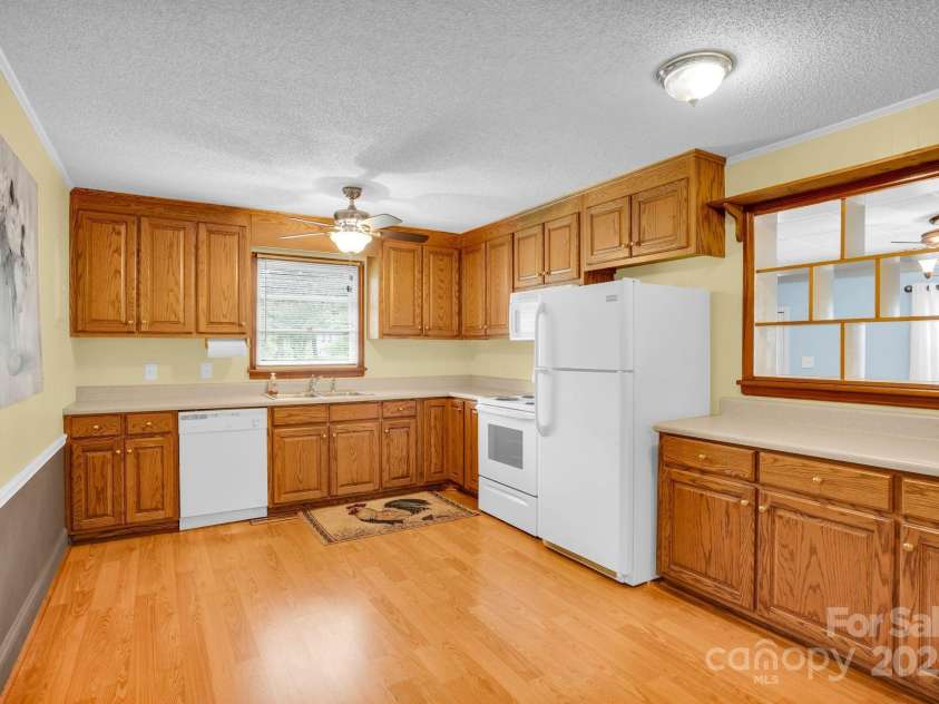 310 Culpepper Street, Monroe, NC 28112.  MLS# CAR4280006, YatesRealty ID 28213. Spacious Kitchen