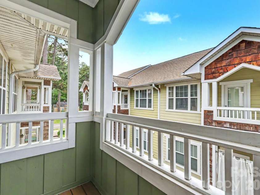 1733 Matheson Avenue, Charlotte, NC 28205.  MLS# CAR4381490, YatesRealty ID 28214. 
