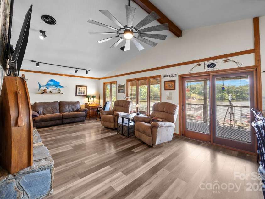 643 Lake Drive, Lexington, NC 27292.  MLS# CAR4277552, YatesRealty ID 28214. Entire home has LVP flooring installed in 2024