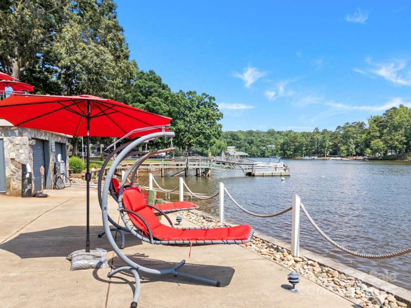 643 Lake Drive, Lexington, NC 27292.  MLS# CAR4277552, YatesRealty ID 28214. What a view!