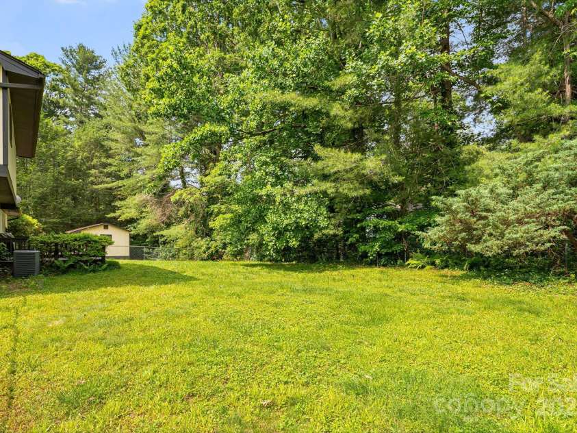 68 Wilkie Way, Fletcher, NC 28732.  MLS# CAR4232148, YatesRealty ID 28215. 