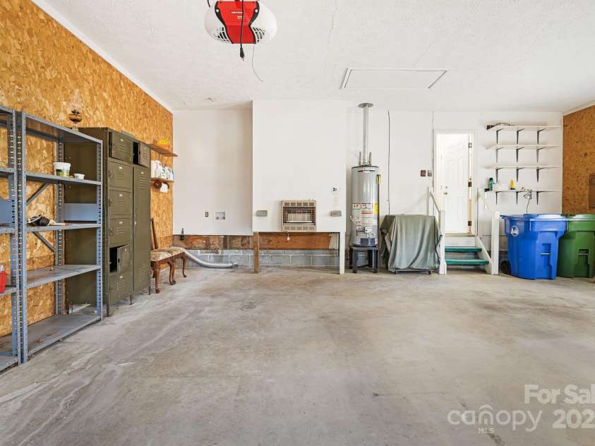 68 Wilkie Way, Fletcher, NC 28732.  MLS# CAR4232148, YatesRealty ID 28215. 