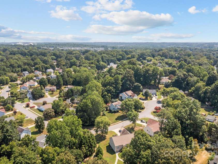 165 Walnut Avenue, Mount Holly, NC 28120.  MLS# CAR4285019, YatesRealty ID 28216. 