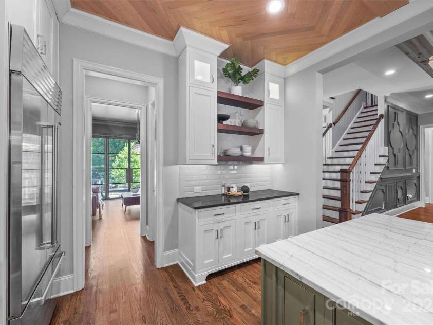 1223 Home Place, Matthews, NC 28105.  MLS# CAR4265332, YatesRealty ID 28217. 
