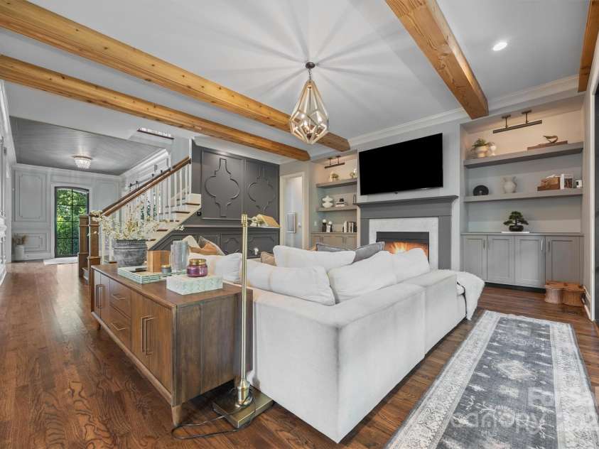 1223 Home Place, Matthews, NC 28105.  MLS# CAR4265332, YatesRealty ID 28217. 