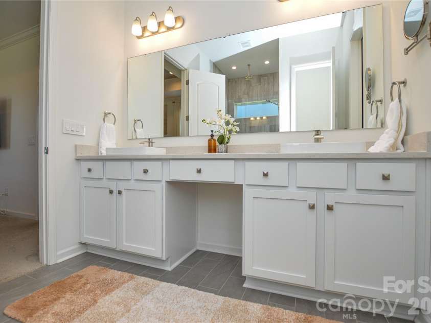 13039 Arnold Palmer Circle, Lancaster, SC 29720.  MLS# CAR4368574, YatesRealty ID 28217. 