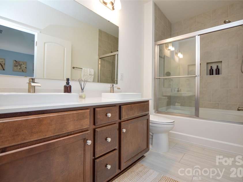13039 Arnold Palmer Circle, Lancaster, SC 29720.  MLS# CAR4368574, YatesRealty ID 28217. 