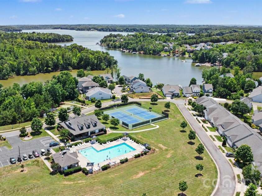 13039 Arnold Palmer Circle, Lancaster, SC 29720.  MLS# CAR4420639, YatesRealty ID 28217. 