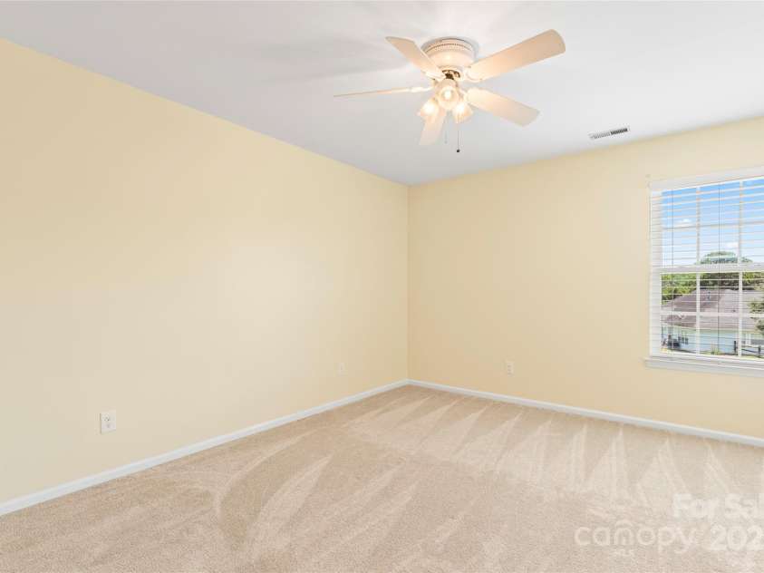 13733 Castleford Drive, Mint Hill, NC 28227.  MLS# CAR4275133, YatesRealty ID 28218. 