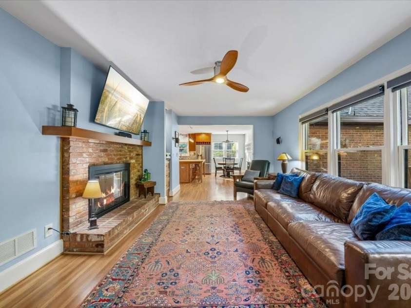 409 Whitestone Road, Charlotte, NC 28270.  MLS# CAR4383558, YatesRealty ID 28218. 
