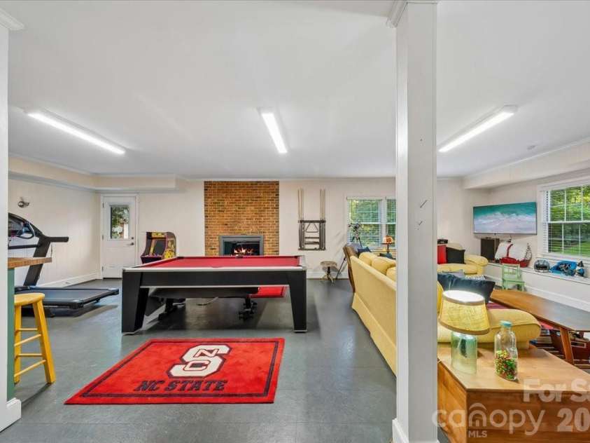 409 Whitestone Road, Charlotte, NC 28270.  MLS# CAR4383558, YatesRealty ID 28218. I think they know their team