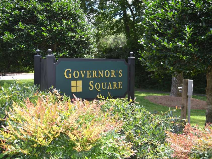 2501 Handley Place, Charlotte, NC 28226.  MLS# CAR4272353, YatesRealty ID 28219. 