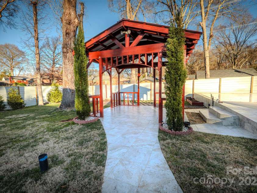 152 Woodlynn Drive, Charlotte, NC 28214.  MLS# CAR4207803, YatesRealty ID 2822. Gazebo