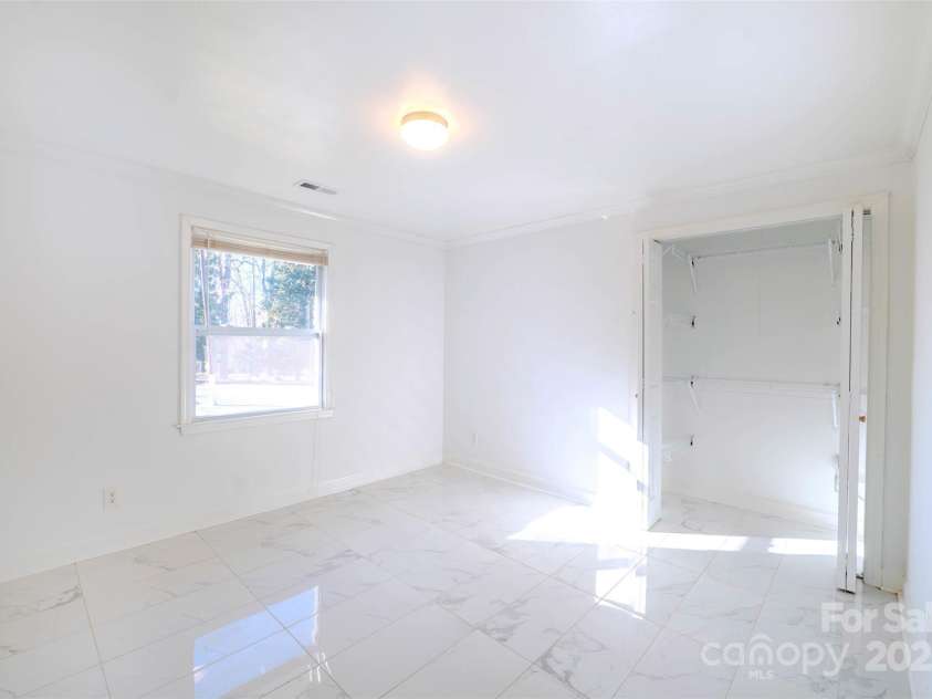 152 Woodlynn Drive, Charlotte, NC 28214.  MLS# CAR4207803, YatesRealty ID 2822. Secondary bedroom