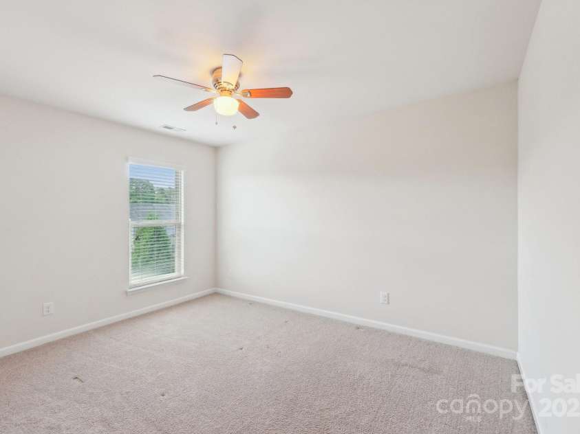 5037 Nighthawk Drive, Fort Mill, SC 29707.  MLS# CAR4246816, YatesRealty ID 28220. 