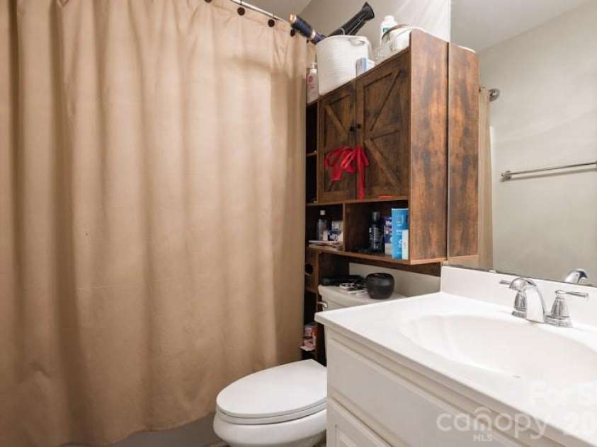 4650 Cascade Avenue, Rock Hill, SC 29732.  MLS# CAR4386750, YatesRealty ID 28221. 