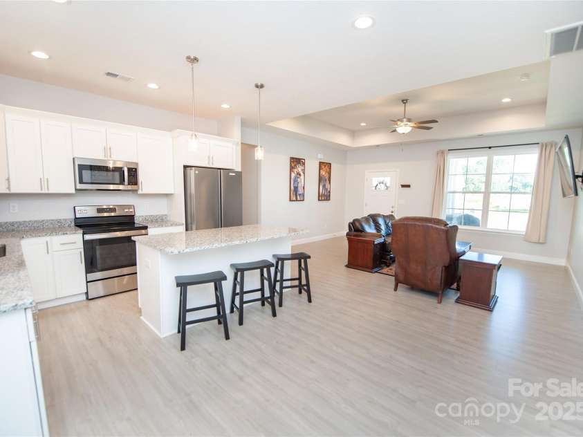 111 Caylee Way, Chesnee, SC 29323.  MLS# CAR4270868, YatesRealty ID 28222. 