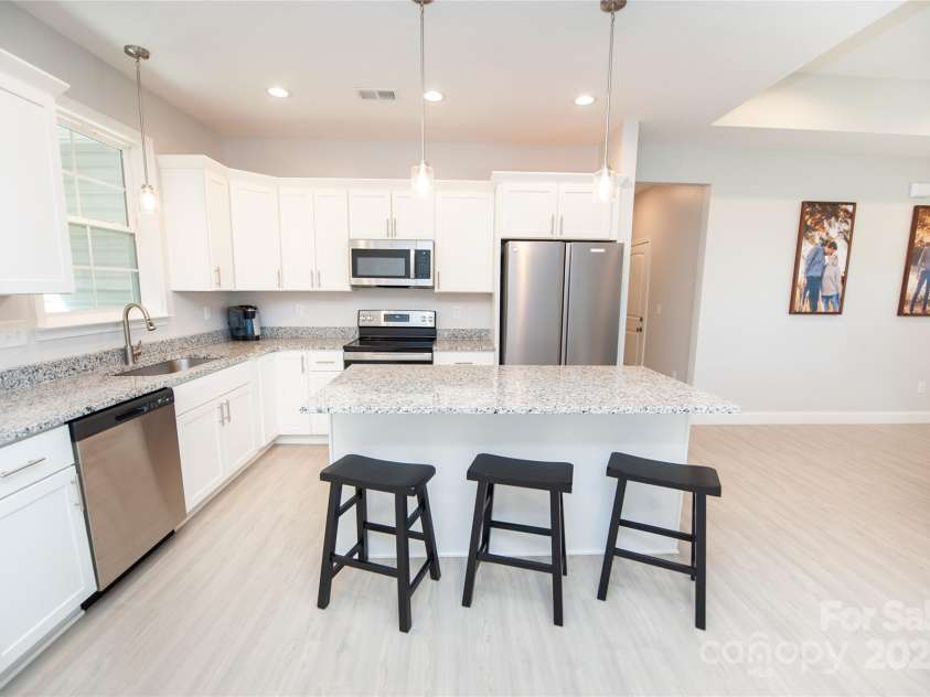 111 Caylee Way, Chesnee, SC 29323.  MLS# CAR4270868, YatesRealty ID 28222. 