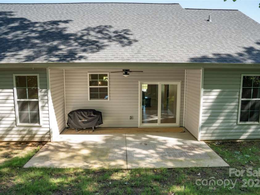 111 Caylee Way, Chesnee, SC 29323.  MLS# CAR4270868, YatesRealty ID 28222. 