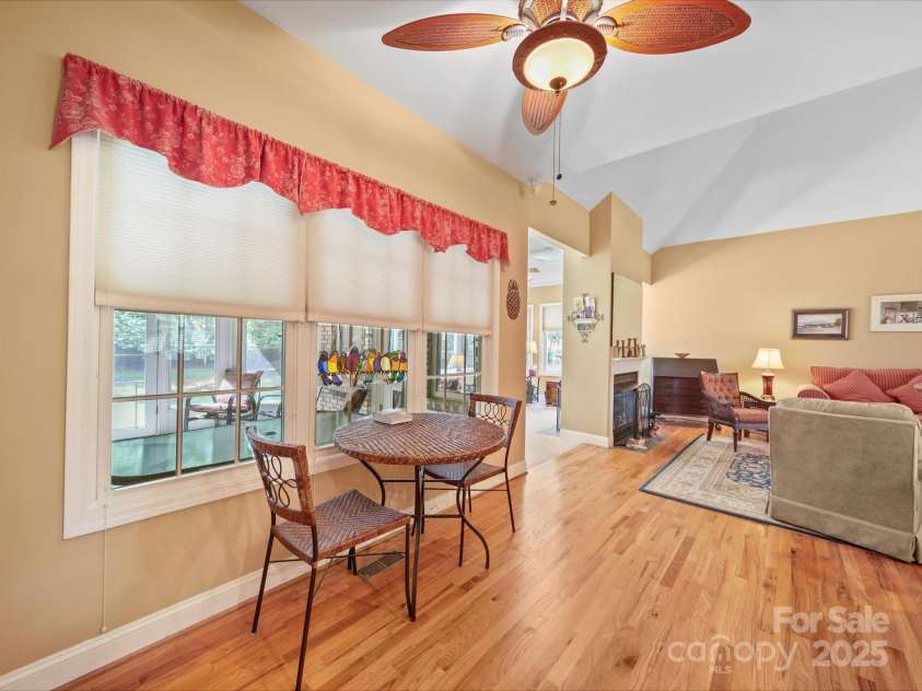 208 Catawba Crest Lane, Clover, SC 29710.  MLS# CAR4284413, YatesRealty ID 28223. 