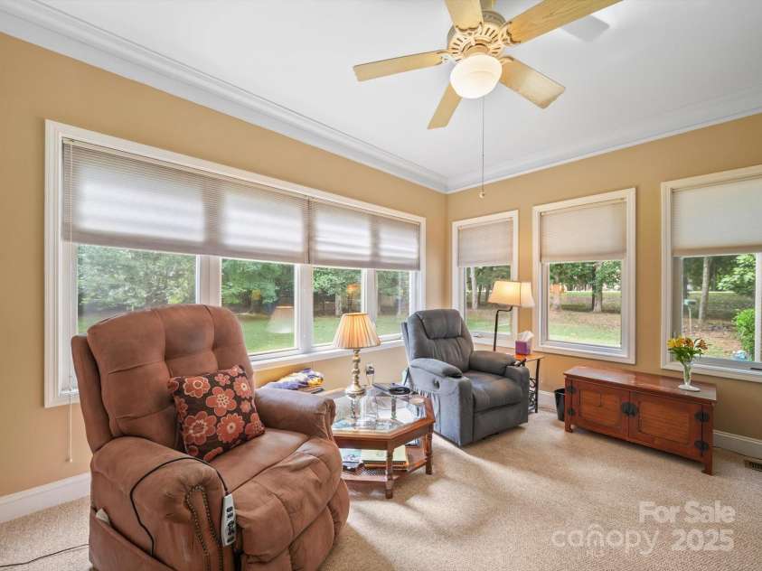 208 Catawba Crest Lane, Clover, SC 29710.  MLS# CAR4284413, YatesRealty ID 28223. 