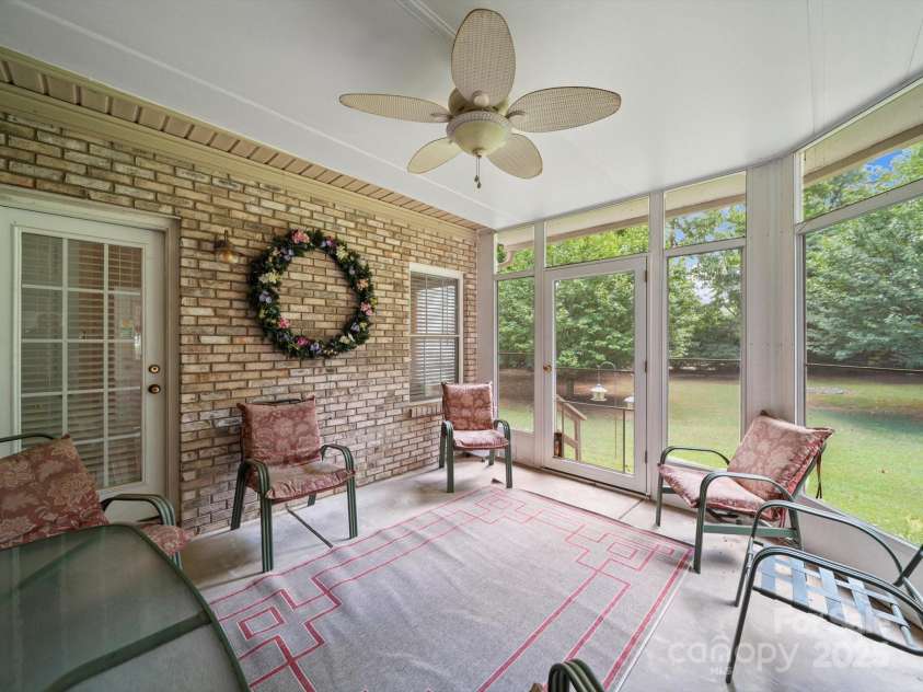 208 Catawba Crest Lane, Clover, SC 29710.  MLS# CAR4284413, YatesRealty ID 28223. 