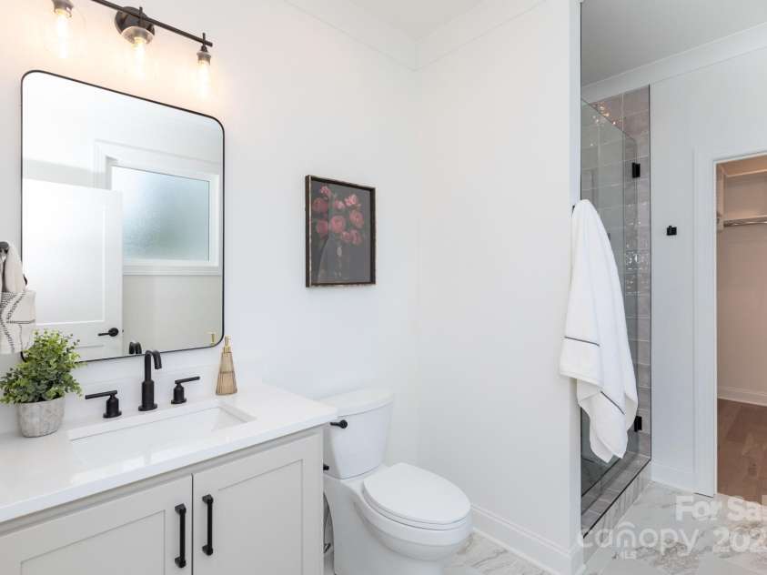 4203 Walker Road, Charlotte, NC 28211.  MLS# CAR4268091, YatesRealty ID 28224. 