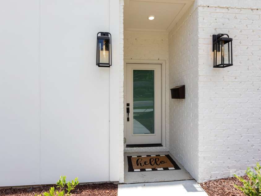 4203 Walker Road, Charlotte, NC 28211.  MLS# CAR4268091, YatesRealty ID 28224. 