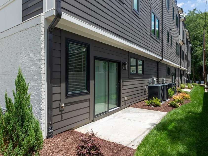 4203 Walker Road, Charlotte, NC 28211.  MLS# CAR4268091, YatesRealty ID 28224. 