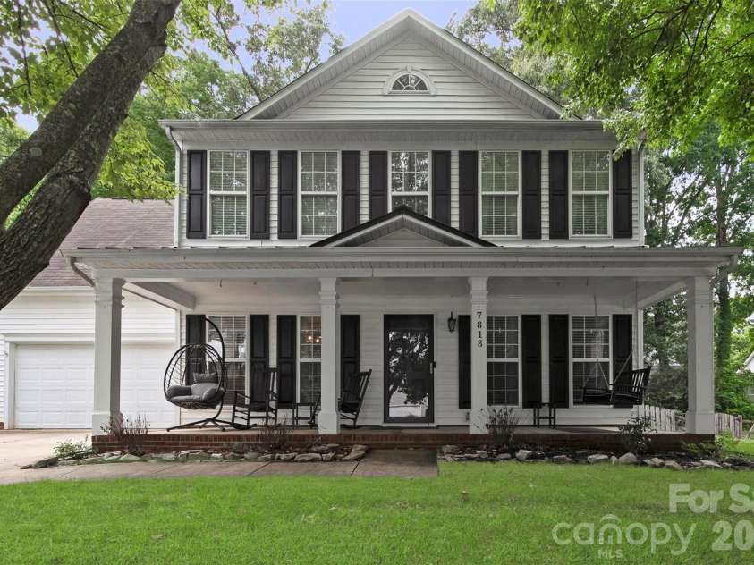 7818 Antique Circle, Waxhaw, NC 28173.  MLS# CAR4386189, YatesRealty ID 28224. 