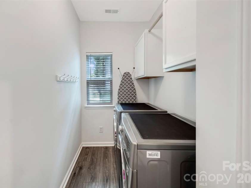 7818 Antique Circle, Waxhaw, NC 28173.  MLS# CAR4386189, YatesRealty ID 28224. Laundry