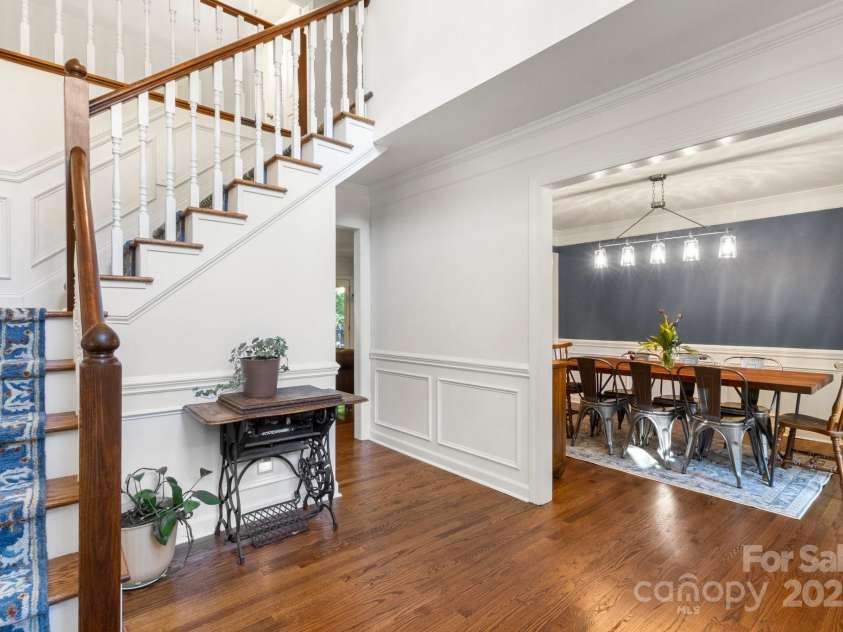 12602 Angel Oak Drive, Huntersville, NC 28078.  MLS# CAR4259942, YatesRealty ID 28225. Formal DR to right leads into the kitchen