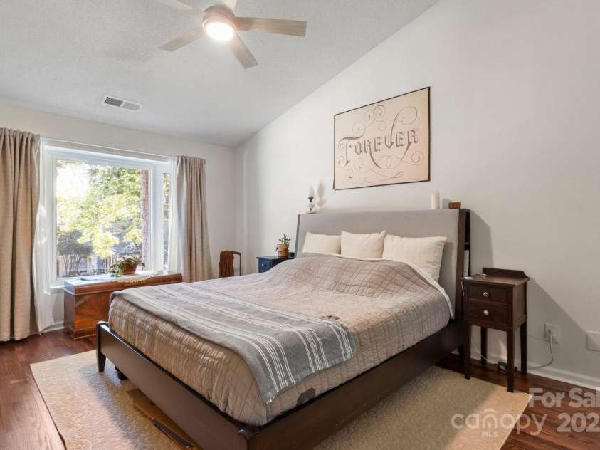 12602 Angel Oak Drive, Huntersville, NC 28078.  MLS# CAR4259942, YatesRealty ID 28225. Lots of room in this primary bnedroom!