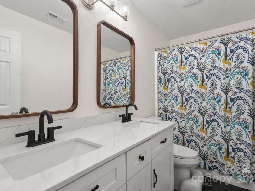 12602 Angel Oak Drive, Huntersville, NC 28078.  MLS# CAR4259942, YatesRealty ID 28225. Main bath updated as well