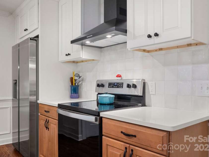 12602 Angel Oak Drive, Huntersville, NC 28078.  MLS# CAR4259942, YatesRealty ID 28225. New appliances, all stay with the home