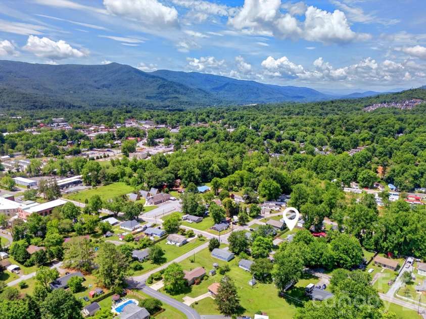 219 Flat Creek Road, Black Mountain, NC 28711.  MLS# CAR4388002, YatesRealty ID 28226. Black Mountain