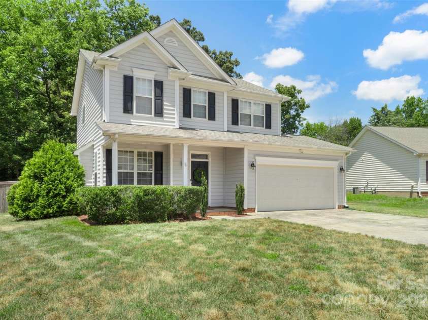 3109 Emerald Meadow Lane, Charlotte, NC 28273.  MLS# CAR4282486, YatesRealty ID 28227. 