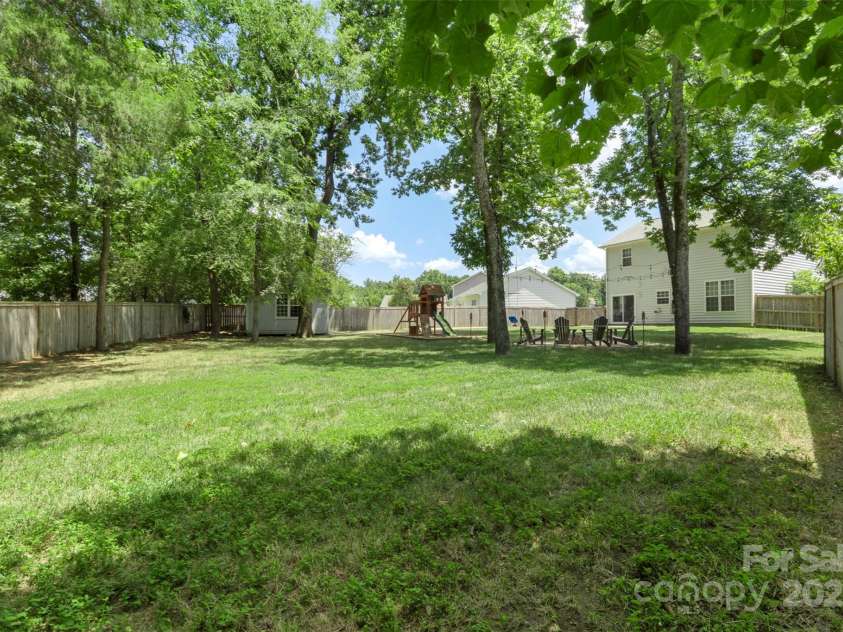 3109 Emerald Meadow Lane, Charlotte, NC 28273.  MLS# CAR4282486, YatesRealty ID 28227. 