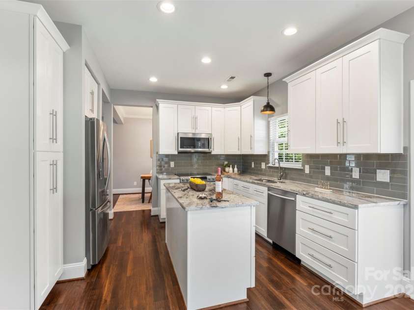 3109 Emerald Meadow Lane, Charlotte, NC 28273.  MLS# CAR4282486, YatesRealty ID 28227. 