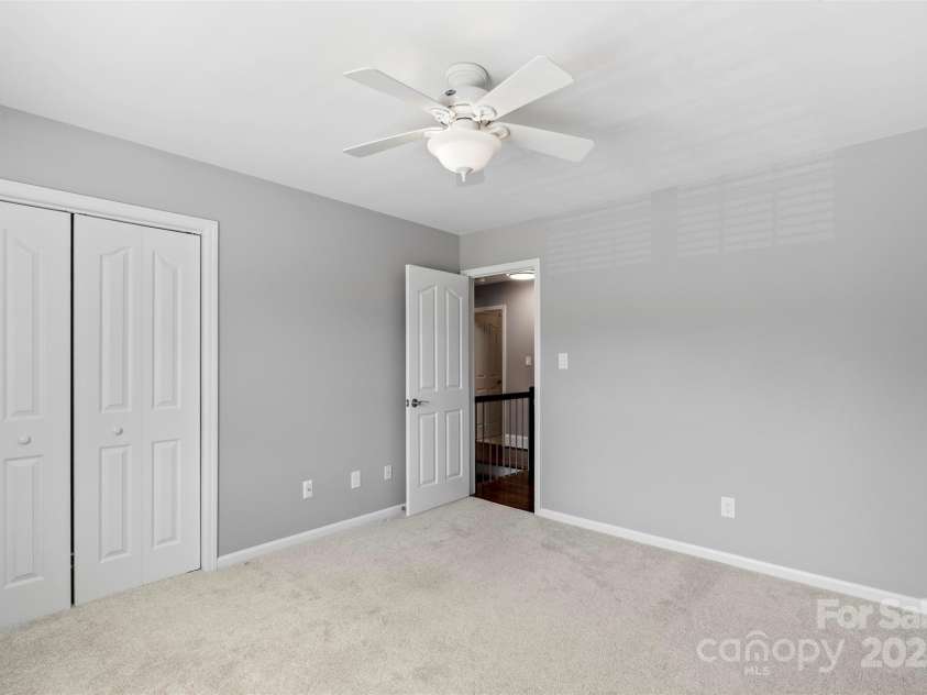 3109 Emerald Meadow Lane, Charlotte, NC 28273.  MLS# CAR4282486, YatesRealty ID 28227. 